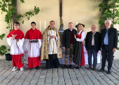 Marienandacht auf Schloß Hofhegnenberg