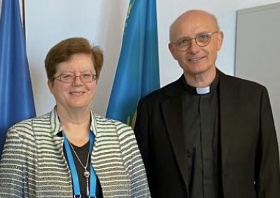 Prior der Deutschen Delegation trifft in Astana deutsche Botschafterin Iwersen