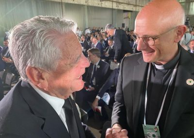 Prior des SMCO bei Gedenkfeierlichkeiten in Srebrenica
