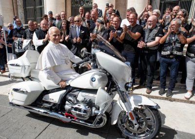 Eine BMW für Papst Leo XIV